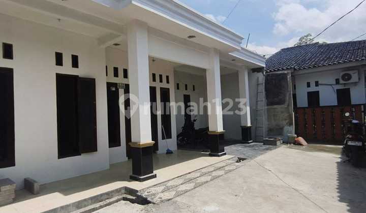 Ready-to-Occupy House, Land Area 100 Meters, Already 2 Floors Ready