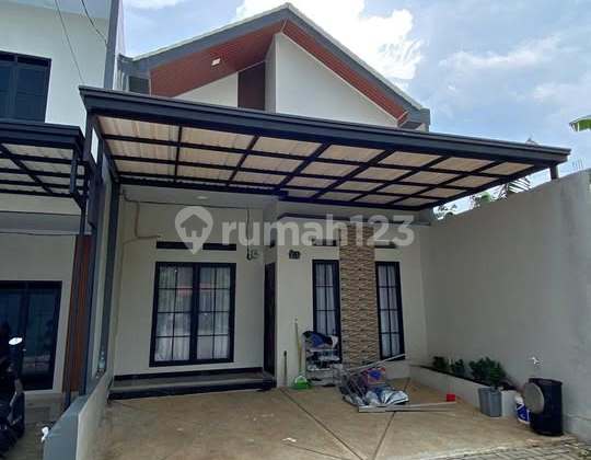 Rumah Siap Huni Legalitas SHM Akses Mobil Dekat Stasiun