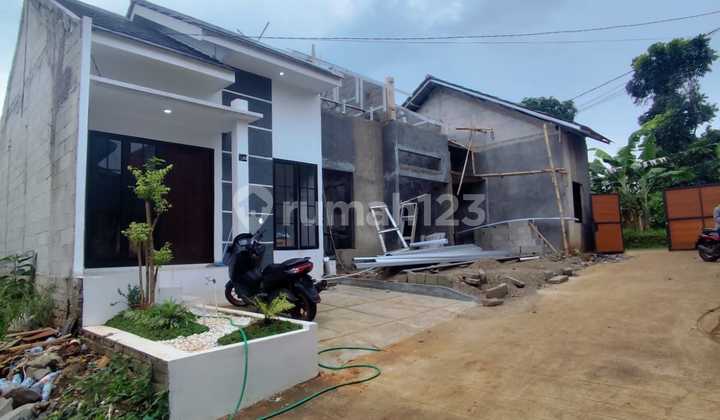Rumah Dijual Legalitas SHM (Bebas Banjir) Akses Mobil Dekat Stasiun