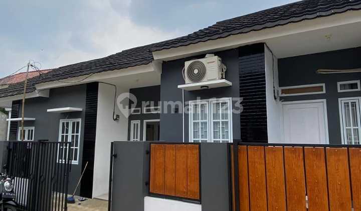 Ready-to-Occupy House with Car Access Near Station