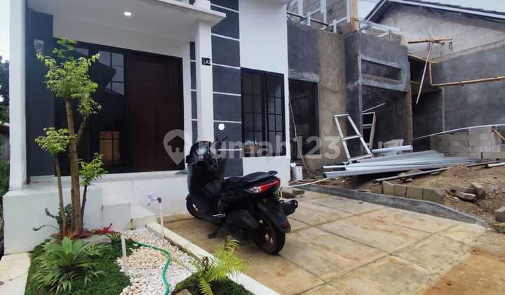 Rumah Dijual Legalitas SHM (Bebas Banjir) Akses Mobil Dekat Stasiun Rumah Dijual Legalitas SHM (Bebas Banjir) Akses Mobil Dekat Stasiun