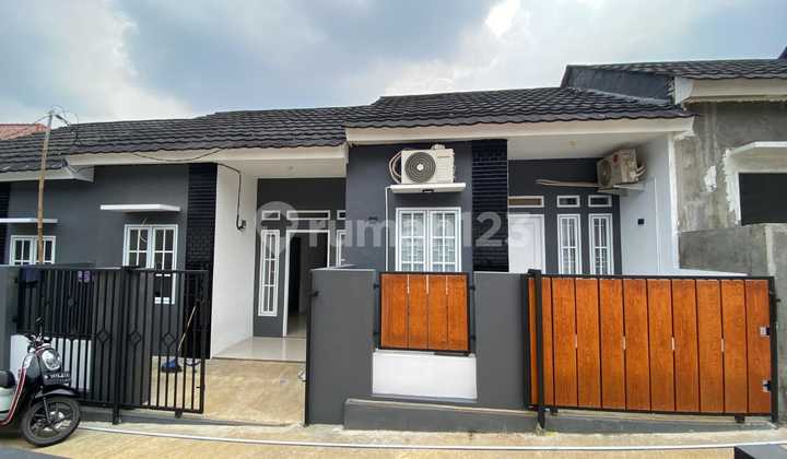 Rumah Siap Huni Akses Mobil Dekat Stasiun Rumah Siap Huni Akses Mobil Dekat Stasiun