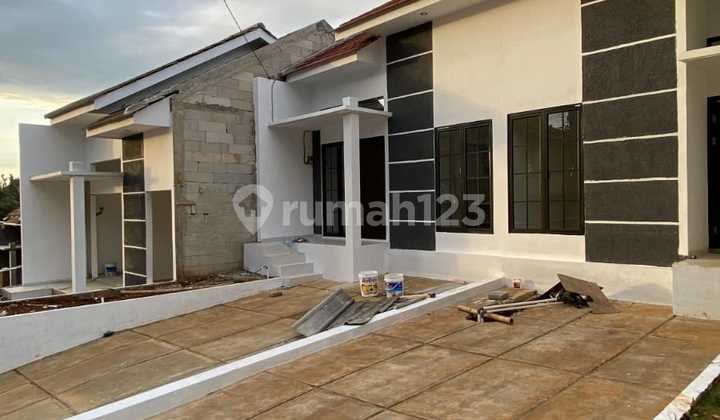 Rumah Dekat Stasiun Legalitas SHM Sudah Pecah Per Kavling Rumah Dekat Stasiun Legalitas SHM Sudah Pecah Per Kavling