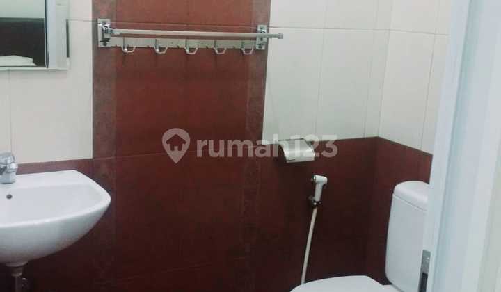 Rumah Kost Dekat Area Perkantoran..passive Income ******** U Invest Rumah Kost Dekat Area Perkantoran..passive Income ******** U Invest