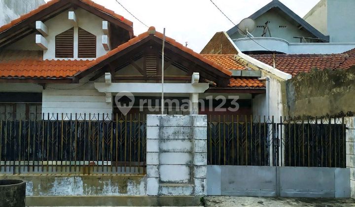Rumah Lebak Indah Strategis Hitung Tanah 1