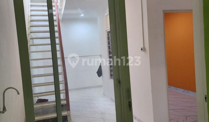 Minimalist House Lebak Permai North 2