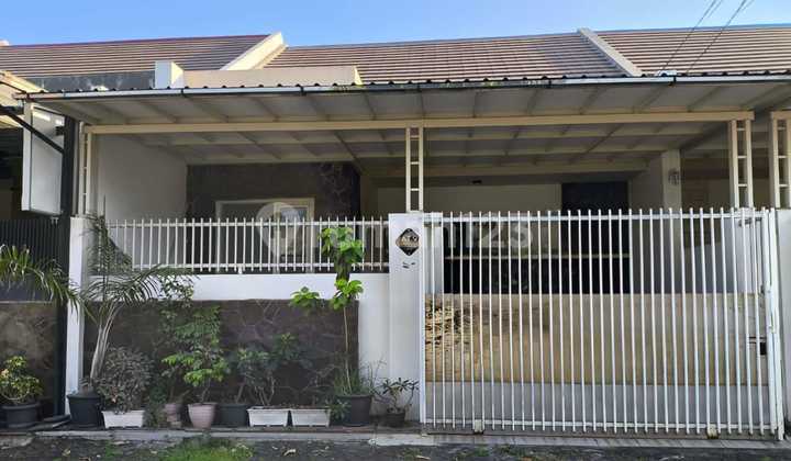 Rumah Griya Kebraon Utama Semi Furnished