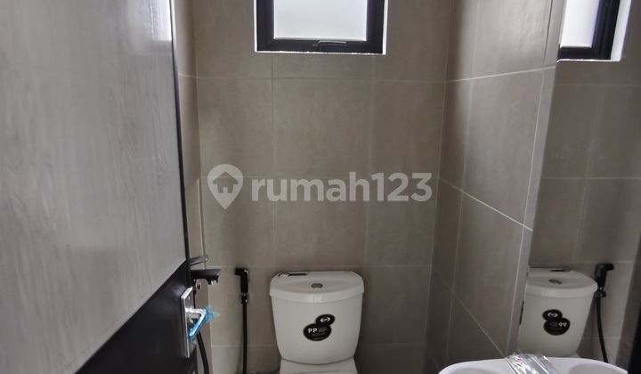 For Sale/Rent New Minimalist House Ready to Occupy Araya Cluster Kvadra 2