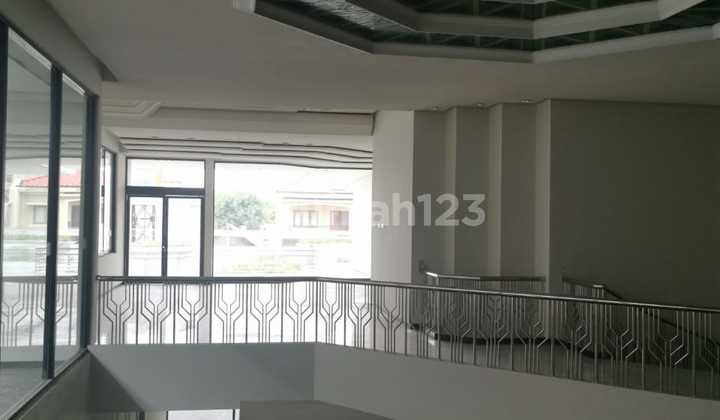 For Rent Embong Kenongo House Central Surabaya For Rent Embong Kenongo House Central Surabaya