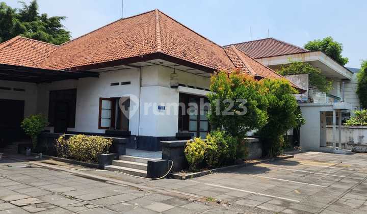 Dijual Rumah Jalan Biliton Tengah Kota Surabaya