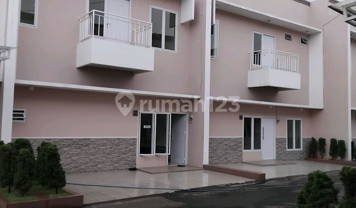 Rumah Baru 2 Lantai Di Jl. Pesantren Ceger Pd. Aren