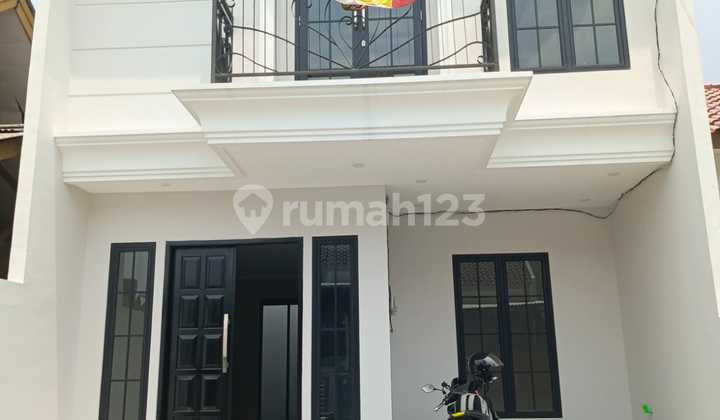 Di Jual Rumah 2 Lantai Siap Huni Dekat Tol Cibubur Jakarta Timur