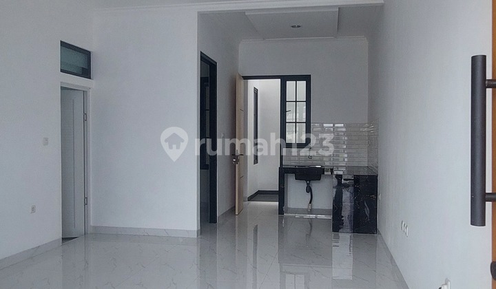 For Sale New 2-Story House Inside a Cluster Ready to Occupy 2