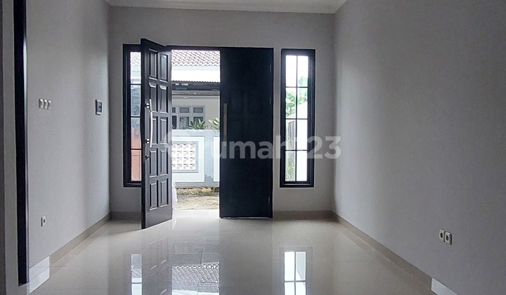 Di Jual Rumah 2 Lantai Siap Huni Dekat Tol Cibubur Jakarta Timur 2