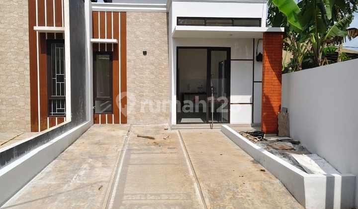 For Sale, 1-Story House Ready to Live In, Near Toll Road & LRT Access in Cimanggis For Sale, 1-Story House Ready to Live In, Near Toll Road & LRT Access in Cimanggis