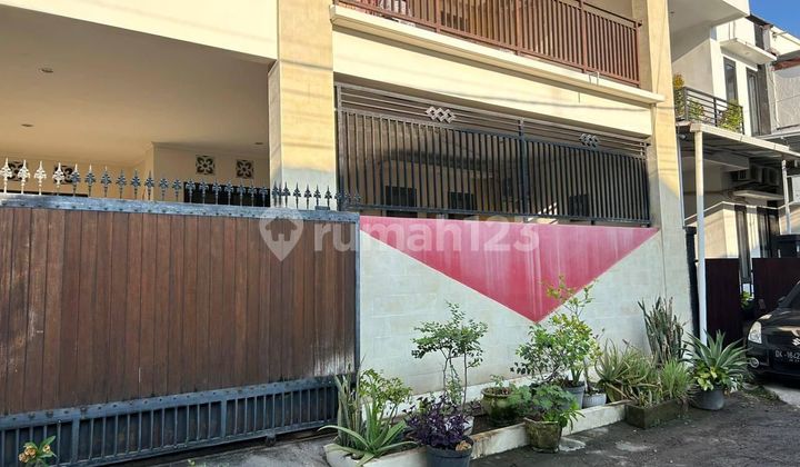 Dijual Rumah Lantai 3 Lokasi di Tukad Batanghari