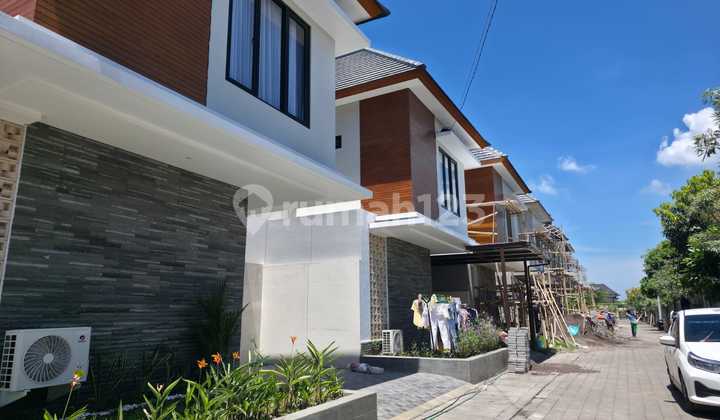 Dijual Rumah Lokasi di Imam Bonjol Harga 3,2M 2