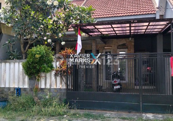 House for sale in the Merjosari area, a strategic location near the campus. House for sale in the Merjosari area, a strategic location near the campus.