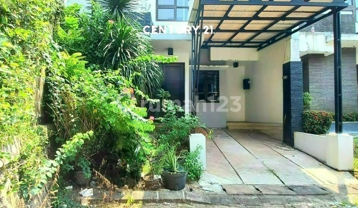 Corner House Within Cluster Attached in Bintaro Jaya 7021