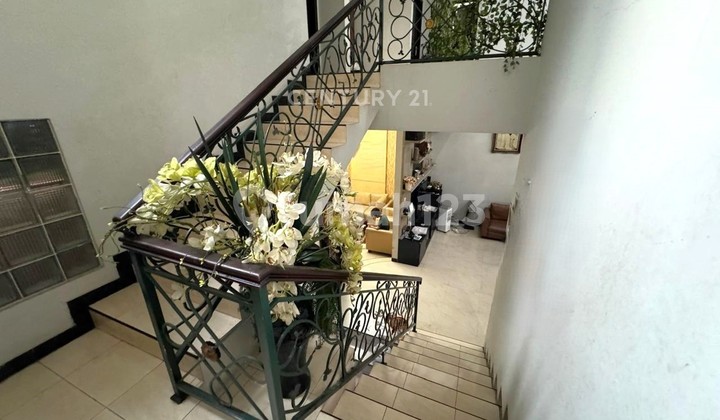 Rumah Rapi Siap Huni Lokasi Strategis Pesanggrahan 8693 2