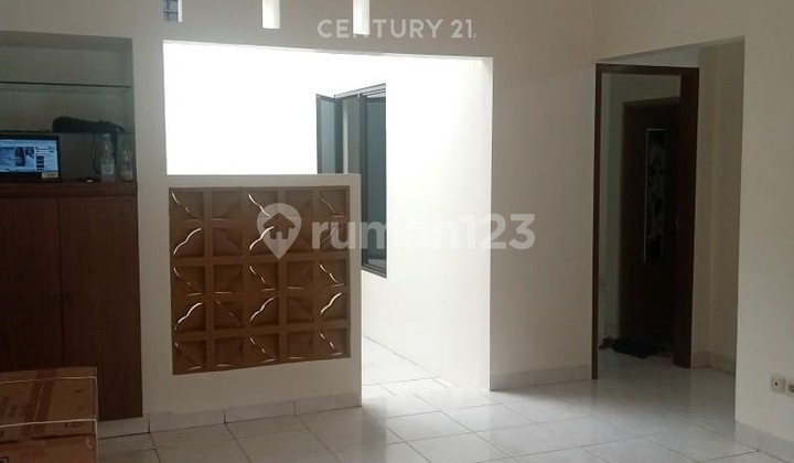Rumah Baru Renovasi Rapih Siap Huni Di Mutiara Bintaro 5066 2