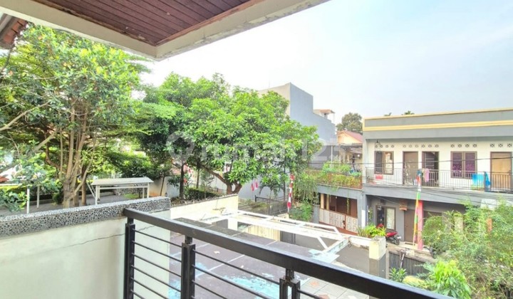 Rumah Luas Lokasi Area Lebak Bulus  9238 2