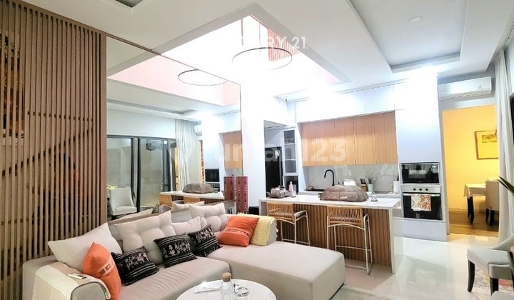 Rumah Full Furnished Siap Huni di Discovery Bintaro 8274
