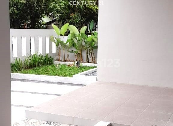 Rumah 2 Lantai Hoek Modern Style Siap Huni Graha Raya 4969