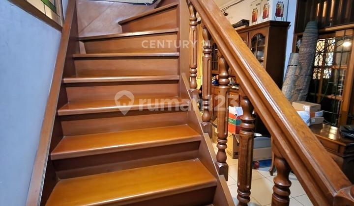 Rumah Asri Di Bintaro Sektor 1  4847      2