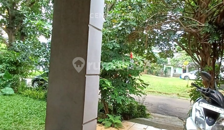 Rumah Tanah Luas Siap Huni Dekat Pasar Segar 9457