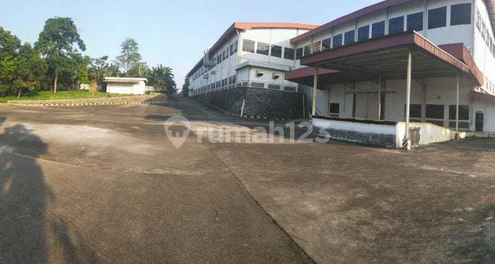 For Sale Ex-Factory Building Including Land Below NJOP, Pasar Rebo, East Jakarta