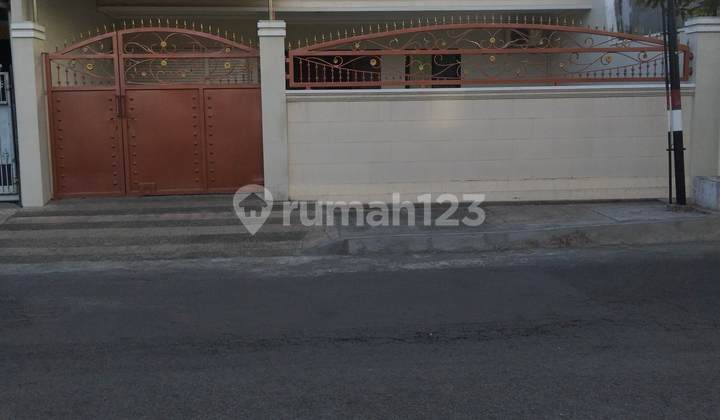 For rent, Darmo Permai South Raya house number 99, Sambikerep, Lontar, Surabaya 1