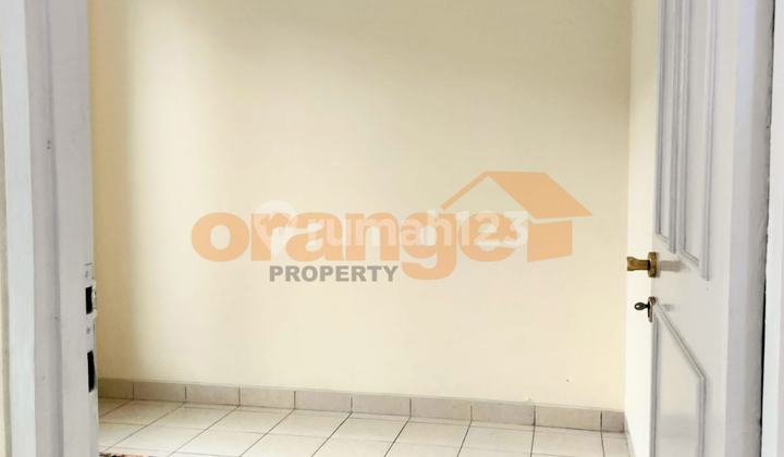 Sell 2-Story Renovated Ready-to-Live House in Citra Grand Cibubur 2