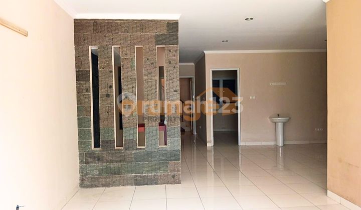 Di Jual Rumah 2 Lantai Sudah Renovasi di Legenda Wisata Cibubur 2