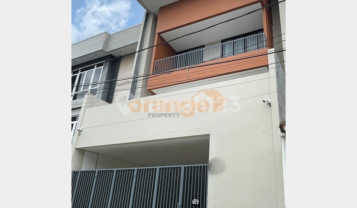Di Jual Rumah 4 Lantai Mewah Siap Huni di Pulo Mas Jakarta Timur
