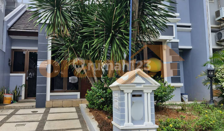 Di Jual Rumah Dekat Taman Cantik Siap Huni di Kota Wisata Cibubur Di Jual Rumah Dekat Taman Cantik Siap Huni di Kota Wisata Cibubur