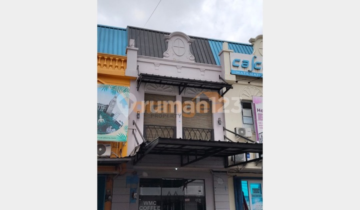 Di Sewakan Ruko 2 Lantai Lokasi Strategis di Kota Wisata Cibubur Di Sewakan Ruko 2 Lantai Lokasi Strategis di Kota Wisata Cibubur