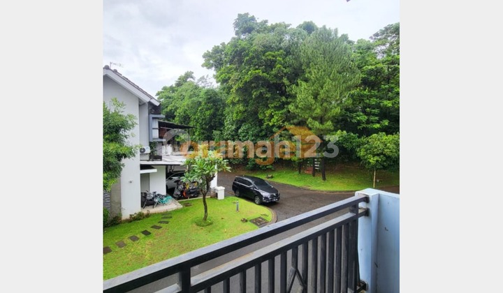 Rumah 2 Lantai Tenang dan Nyaman di Legenda Wisata Cibubur 2