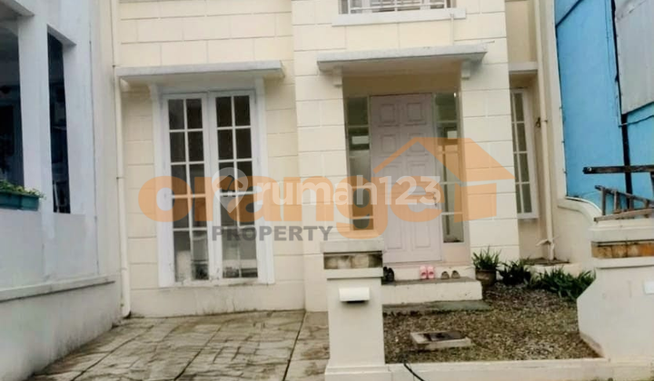 Di Jual Rumah Terenovasi Siap Huni di  Citra Grand Cibubur