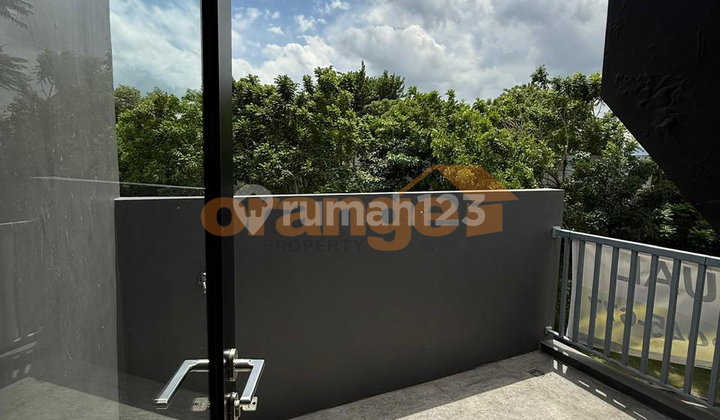 Jual Rumah 2 Lantai Type Meizanin Siap Huni di Kota Wisata Cibubur 2