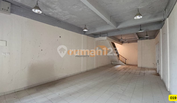 Strategic Shop House on Main Road Near Kota Wisata Cibubur Mall 2