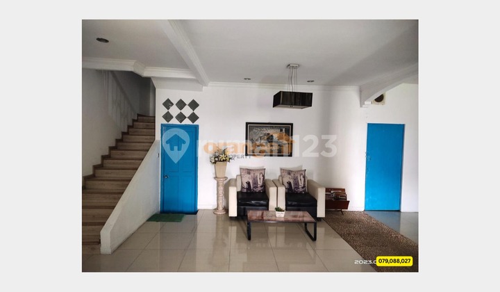 Di Jual Rumah Cantik Siap Huni Depan Taman di Kota Wisata Cibubur 2