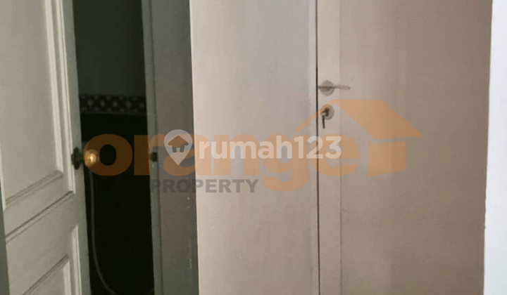 Di Jual Rumah 2 Lantai Siap Huni di Kota Wisata Cluster 2