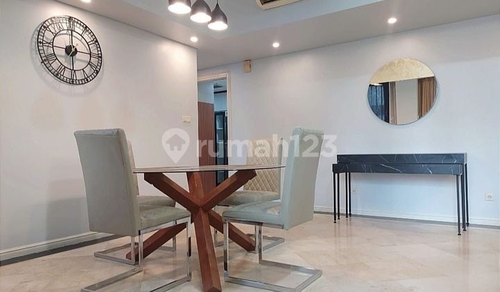 For Sale Apartment in Setiabudi Full Furnished 2 BR 2