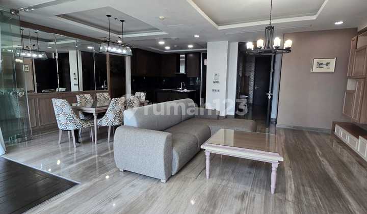 Disewakan Apartment Kemang Village 3 BR Furnished 2
