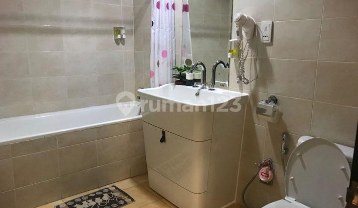 Apartment Mewah Essence Darmawangsa 3 BR Good Unit Furnished 2