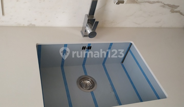 Dijual Apartment Izzara 2 BR Full Furnished Nego Sampai Jadi 2