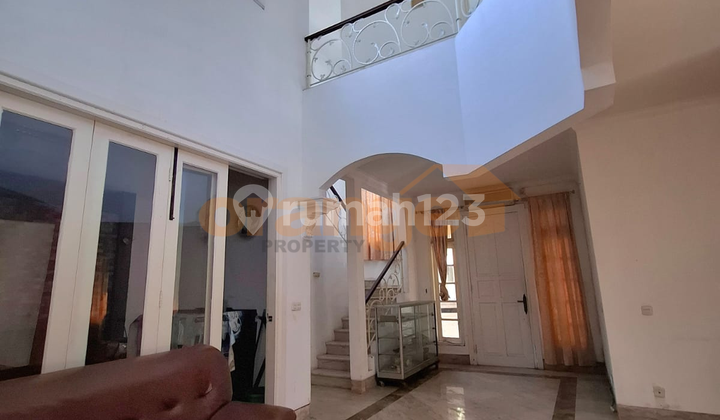 Termurah Rumah Hook 2 Lantai Siap Huni di Legenda Wisata Cibubur 2