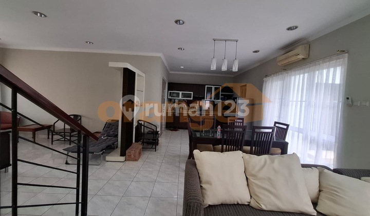 Di Jual Rumah Siap Huni di Boulevard Kota Wisata Cibubur 2