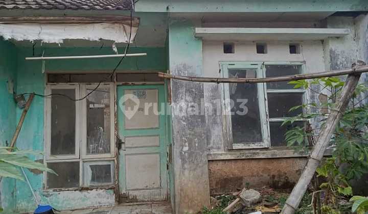 Rumah Bahan Mustika Grande. 2